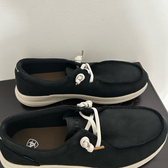 ARIAT Buckeye Waterproof Shoe EUC SZ 11 - Picture 6 of 14